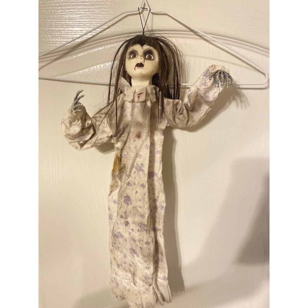 Creepy Hanging Ghost Girl Doll Halloween Prop Posable Haunted House Decor